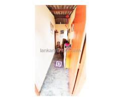 Two Bedrooms annex for sale near Muthiyangana Temple (Viharagoda)