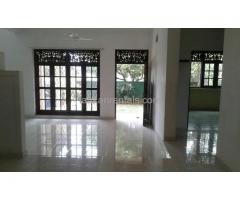 Rent house Athurugiriya