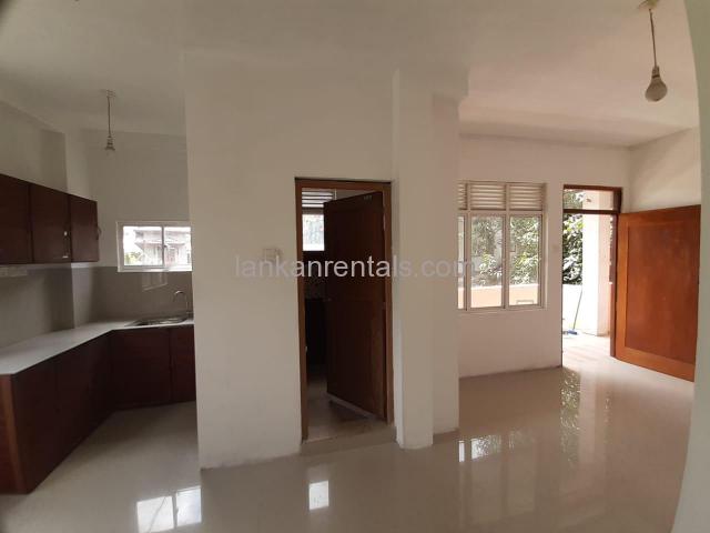 2 Bedroom House for Rent in Nawinna Maharagama