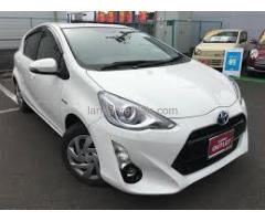 RENT A CAR- TOYOTA  AQUA HYBRID