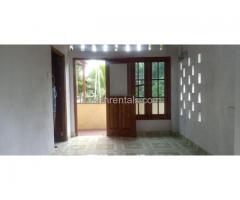 Upstair House for rent in Ihalagama Gampaha