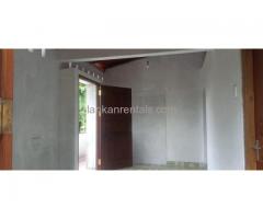 Upstair House for rent in Ihalagama Gampaha