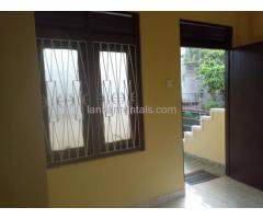 Upstairs 3 Bedroom Annex for Rent with Separate Entrance & Parking Kotte