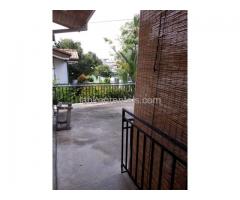 3 roomed upstair apartment for rent