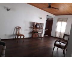 3 roomed upstair apartment for rent