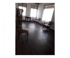 3 roomed upstair apartment for rent