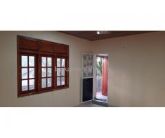 Upstair anex for rent in kalutara town