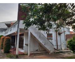 5 Bed Room Two Story House with a Huge Garden for rent - Nugegoda