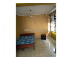 Upstairs Unit House for Rent in Panadura